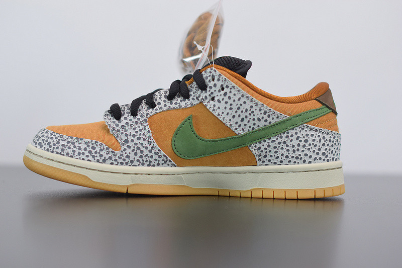 nike sb dunk low “safari” cd2563-002