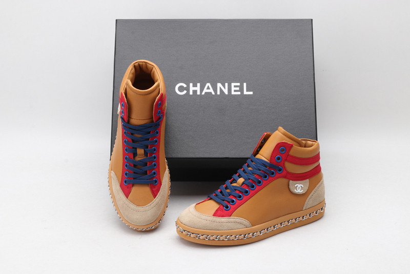 Ch*el sneaker