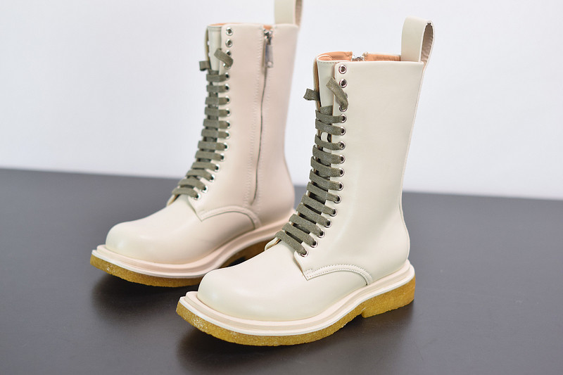 Bo*te*ga ve*ne*ta sneaker