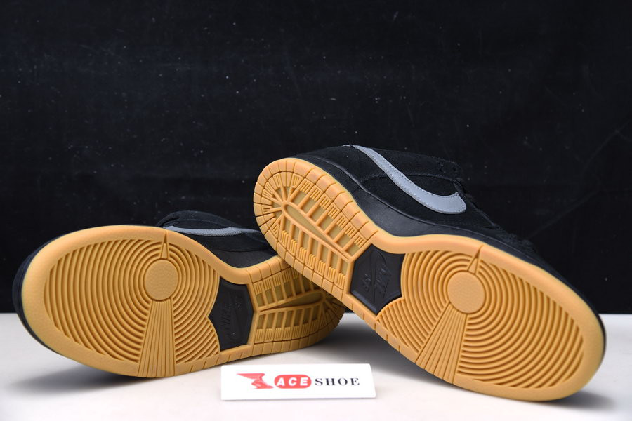 nike sb dunk low “fog” bq6817-010