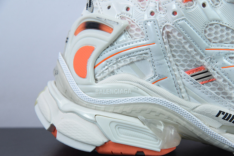 Ba*len*cia*ga runner sneaker